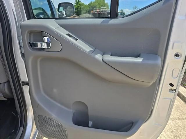 2021 Nissan Frontier Crew Cab SV 4x2
