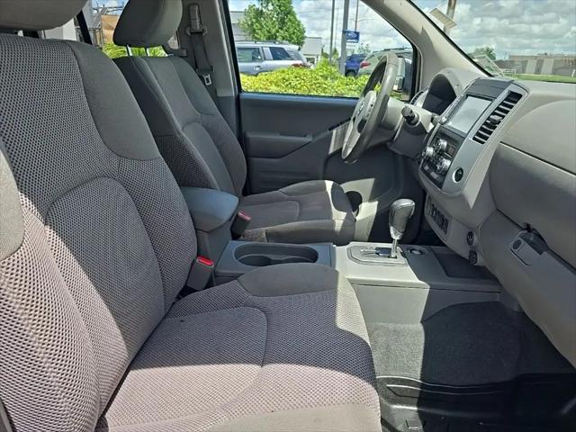 2021 Nissan Frontier Crew Cab SV 4x2