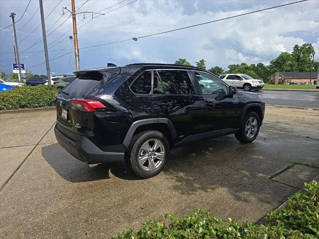 2024 Toyota RAV4 Hybrid LE