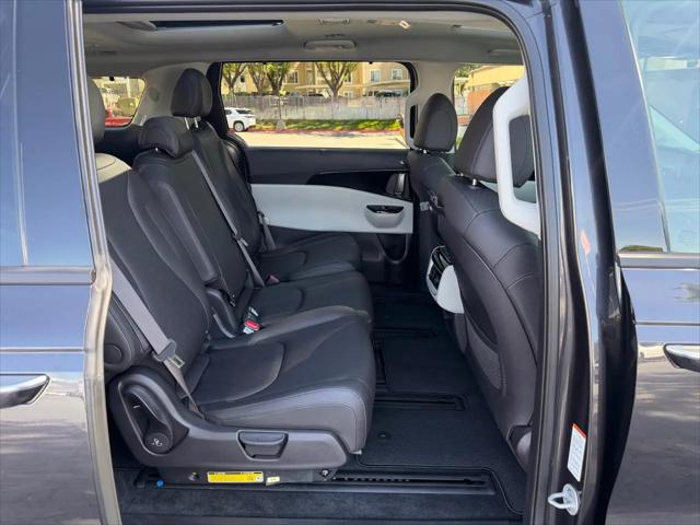 2024 Kia Carnival MPV SX Prestige