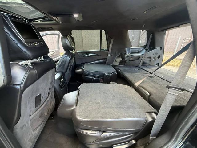 2016 Cadillac Escalade Platinum