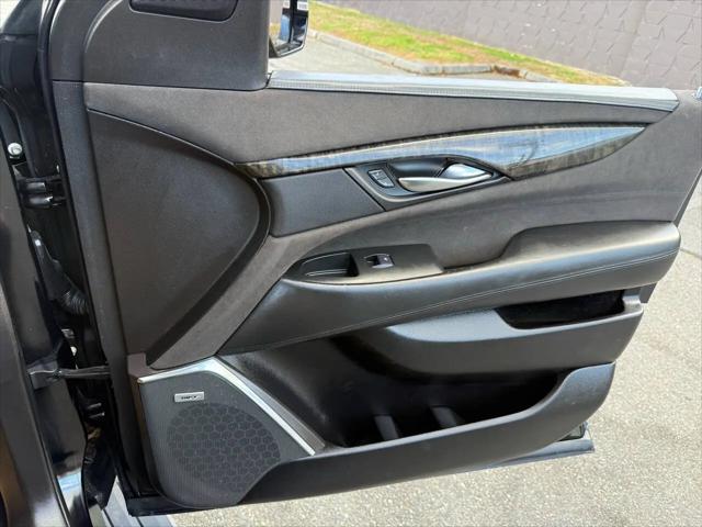 2016 Cadillac Escalade Platinum