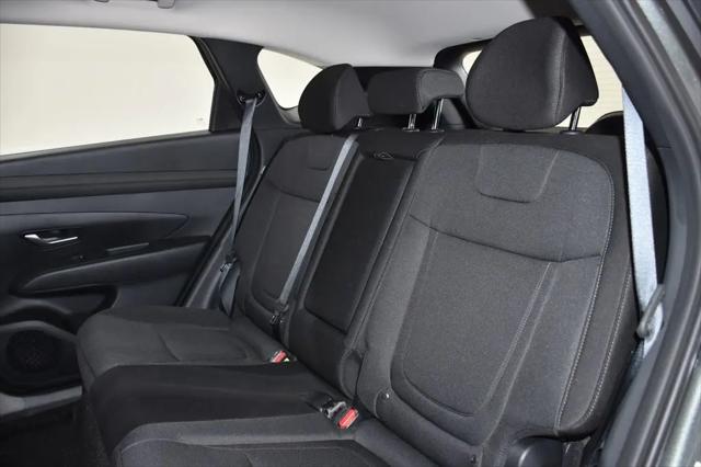 2026 Hyundai Tucson Hybrid Blue SE