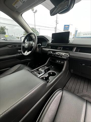 2023 Honda Pilot AWD Elite