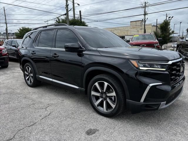2023 Honda Pilot AWD Elite