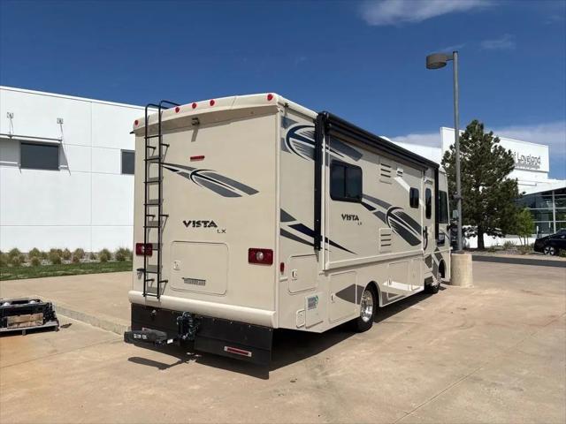 2017 Ford F-53 Base