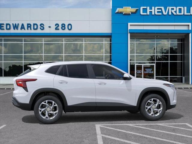 2026 Chevrolet Trax FWD LS