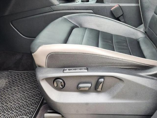2021 Volkswagen Atlas Cross Sport 3.6L V6 SEL Premium