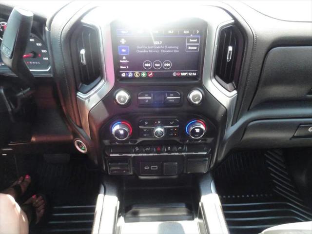 2022 Chevrolet Silverado 1500 4WD Crew Cab Short Bed RST