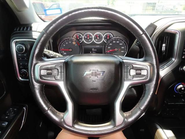 2022 Chevrolet Silverado 1500 4WD Crew Cab Short Bed RST