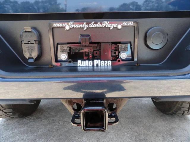 2022 Chevrolet Silverado 1500 4WD Crew Cab Short Bed RST