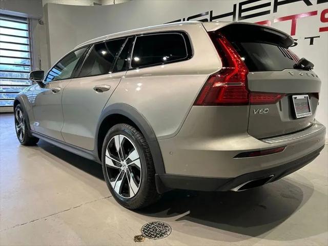 2020 Volvo V60 Cross Country T5