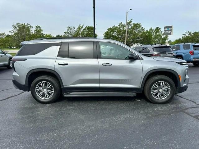2025 Chevrolet Traverse FWD LT