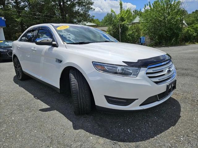 2019 Ford Taurus Limited
