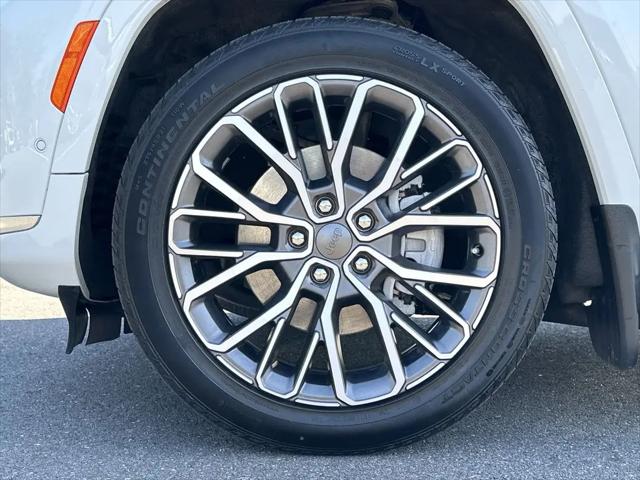2025 Jeep Grand Cherokee L Summit Reserve 4x4