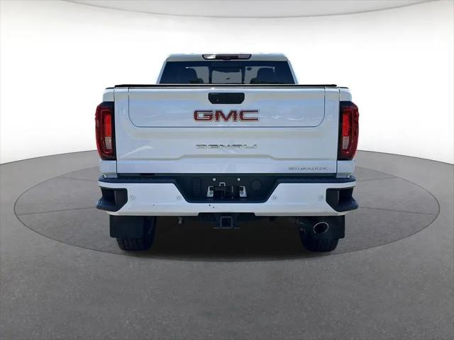 2022 GMC Sierra 2500HD 4WD Crew Cab Standard Bed Denali