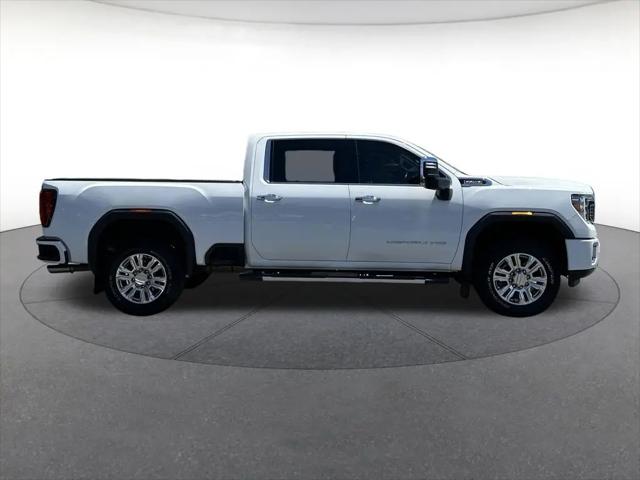2022 GMC Sierra 2500HD 4WD Crew Cab Standard Bed Denali