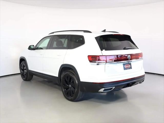 2026 Volkswagen Atlas SE with Technology
