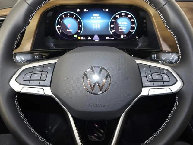 2026 Volkswagen Atlas SE with Technology
