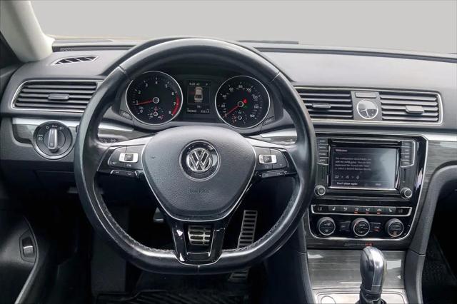 2017 Volkswagen Passat 1.8T SEL Premium