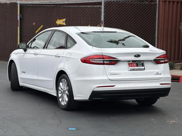 2019 Ford Fusion Hybrid SE