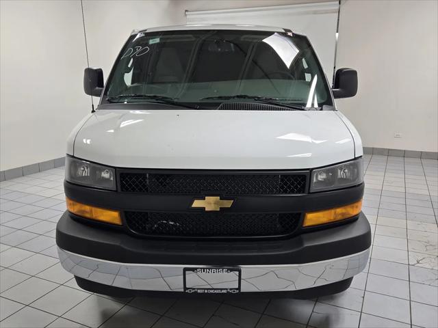 2026 Chevrolet Express Cargo Van 2500 Regular Wheelbase, WT, RWD
