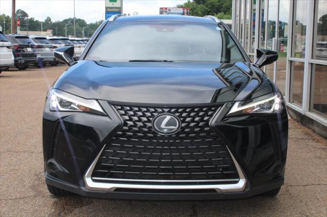 2021 Lexus UX 200 UX 200