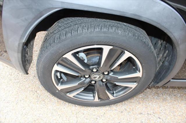 2021 Lexus UX 200 UX 200