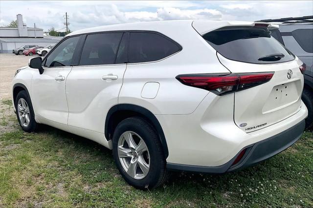 2021 Toyota Highlander LE