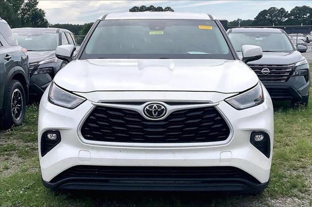 2021 Toyota Highlander LE