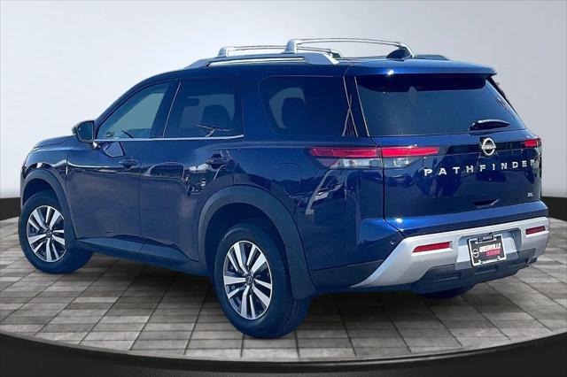 2024 Nissan Pathfinder SL FWD