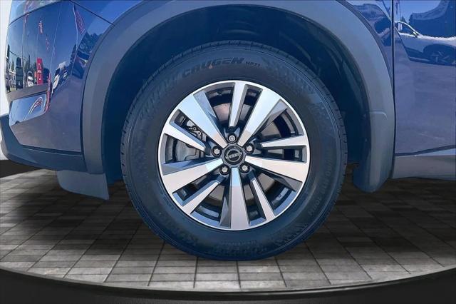 2024 Nissan Pathfinder SL FWD