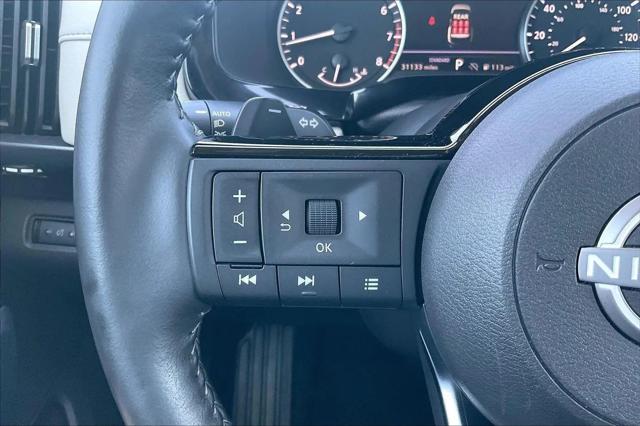 2024 Nissan Pathfinder SL FWD