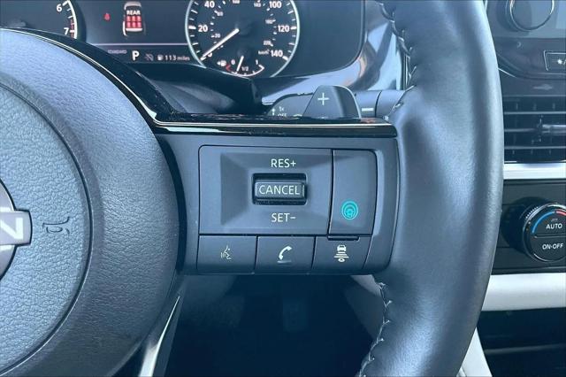 2024 Nissan Pathfinder SL FWD