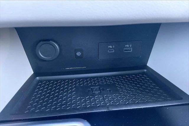 2024 Nissan Pathfinder SL FWD
