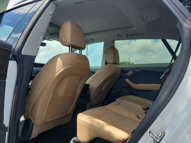 2025 Audi Q8 Premium 55 TFSI quattro