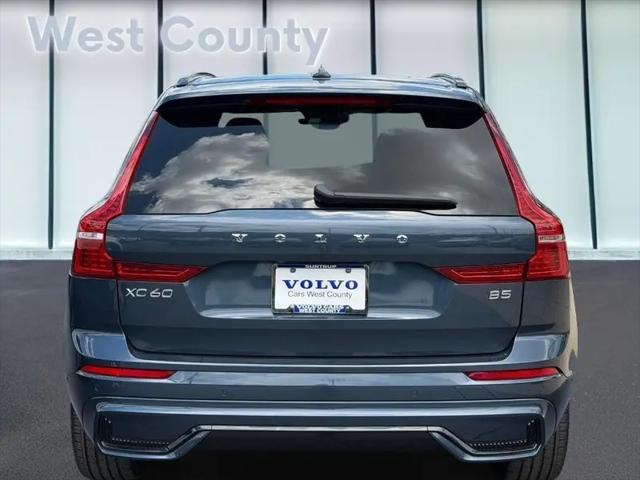 2023 Volvo XC60 B5 Plus Dark Theme