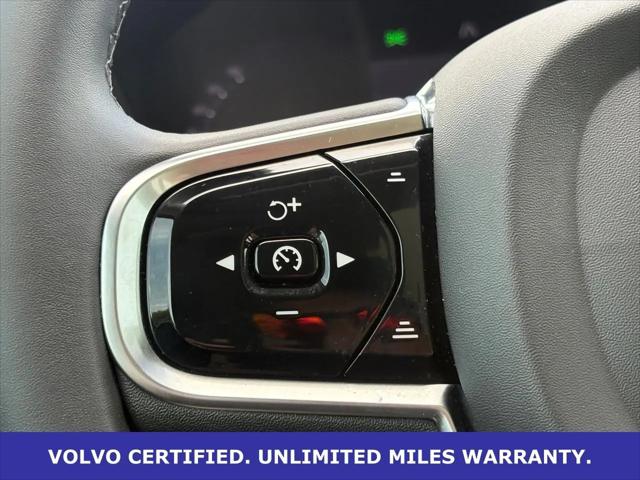 2024 Volvo XC60 B5 Plus Dark Theme