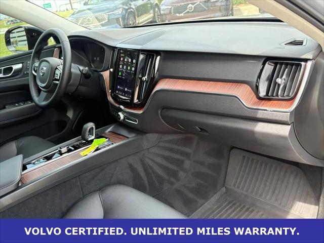 2024 Volvo XC60 B5 Plus Dark Theme