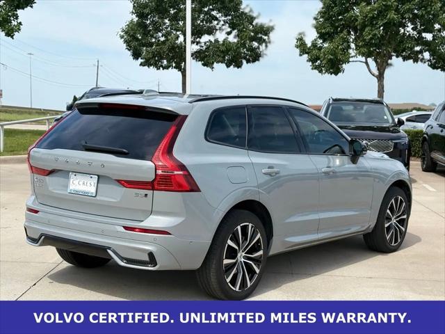 2024 Volvo XC60 B5 Plus Dark Theme