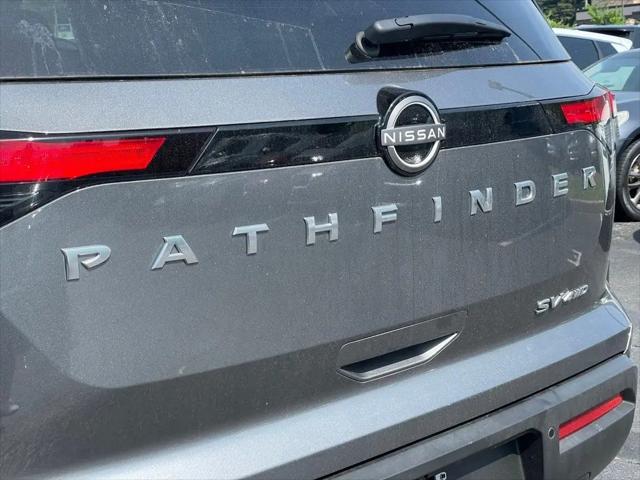 2025 Nissan Pathfinder SV 4WD