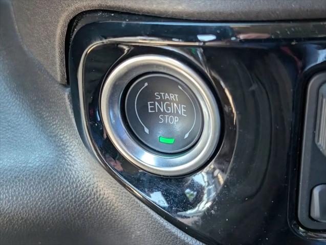 2025 GMC Sierra 1500 2WD Crew Cab Short Box Elevation