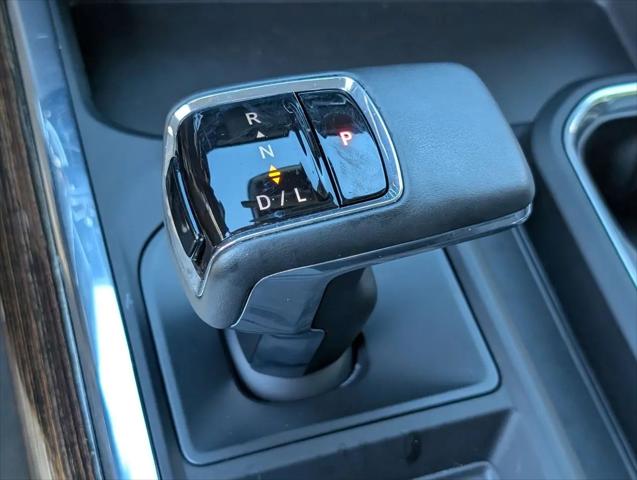2025 GMC Sierra 1500 2WD Crew Cab Short Box Elevation