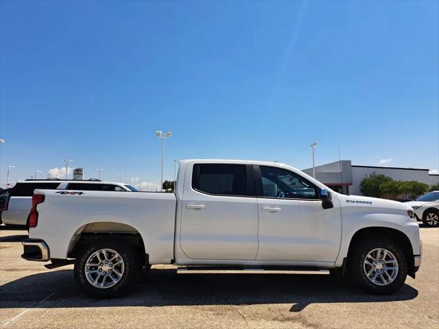 2022 Chevrolet Silverado 1500 4WD Crew Cab Short Bed LT