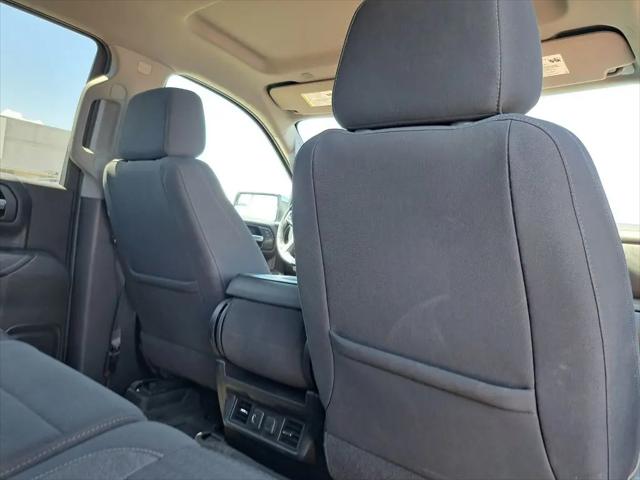 2022 Chevrolet Silverado 1500 4WD Crew Cab Short Bed LT