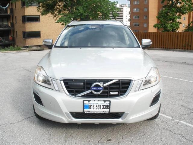 2011 Volvo XC60 T6 R-Design