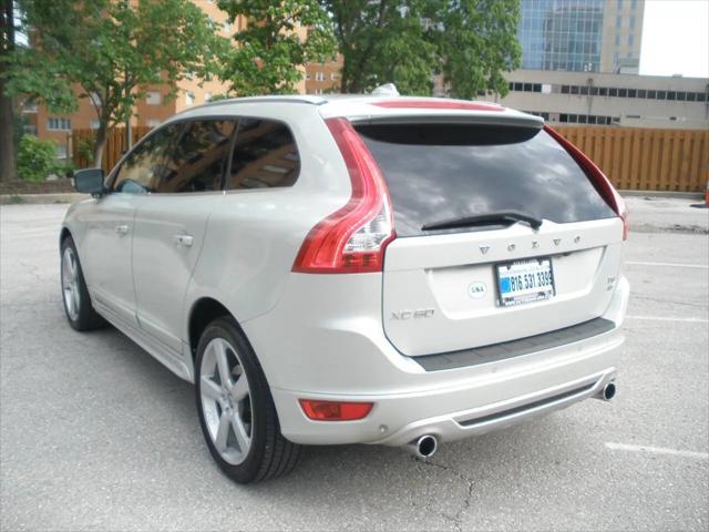 2011 Volvo XC60 T6 R-Design