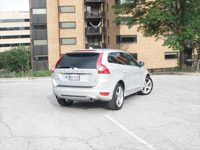 2011 Volvo XC60 T6 R-Design