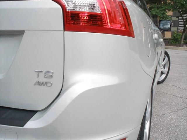 2011 Volvo XC60 T6 R-Design