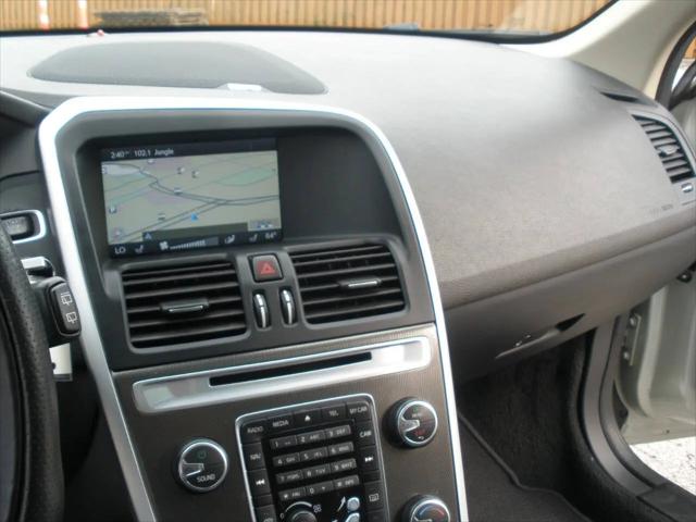 2011 Volvo XC60 T6 R-Design